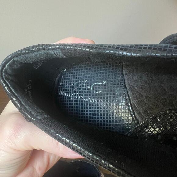 BOC Born Concept Woman’s Black Textured Leather Slip On Nursing Clogs- Size 9 - Picture 9 of 11